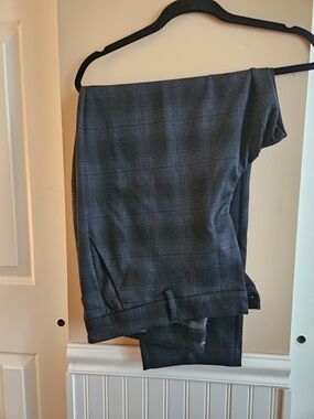Liverpool Women's Dark Navy Plaid Dress Pants